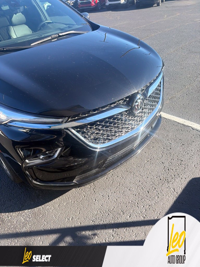 Used 2024 Buick Enclave Avenir w/ Avenir Technology Package AWD/4WD image 2
