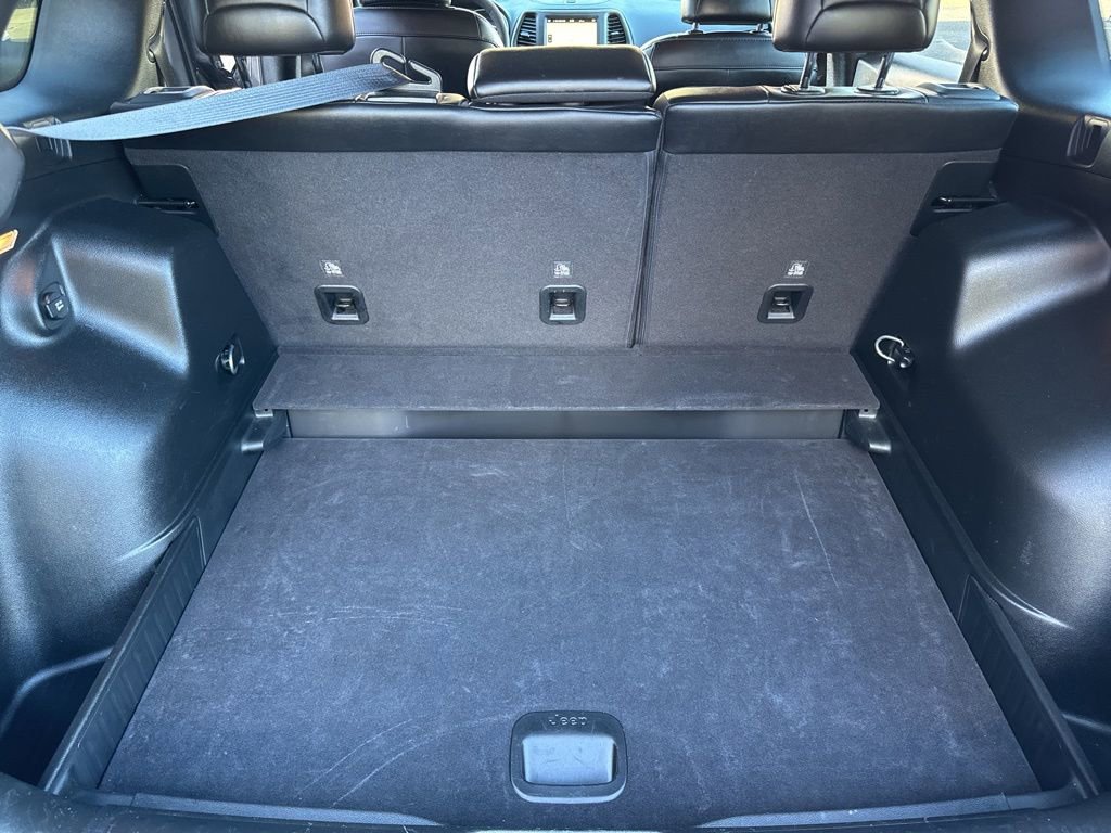 Used 2023 Jeep Cherokee Altitude Lux AWD/4WD image 51