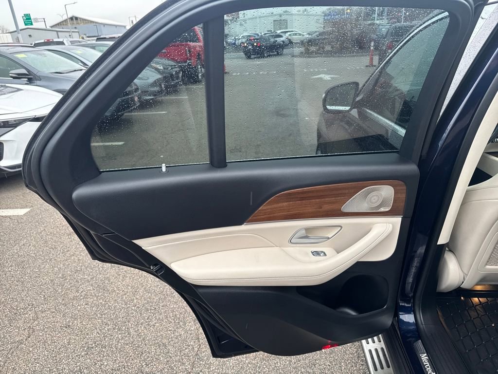 Used 2022 Mercedes-Benz GLE 350 4MATIC image 40