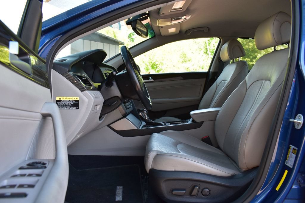 Used 2015 Hyundai Sonata Limited FWD image 14
