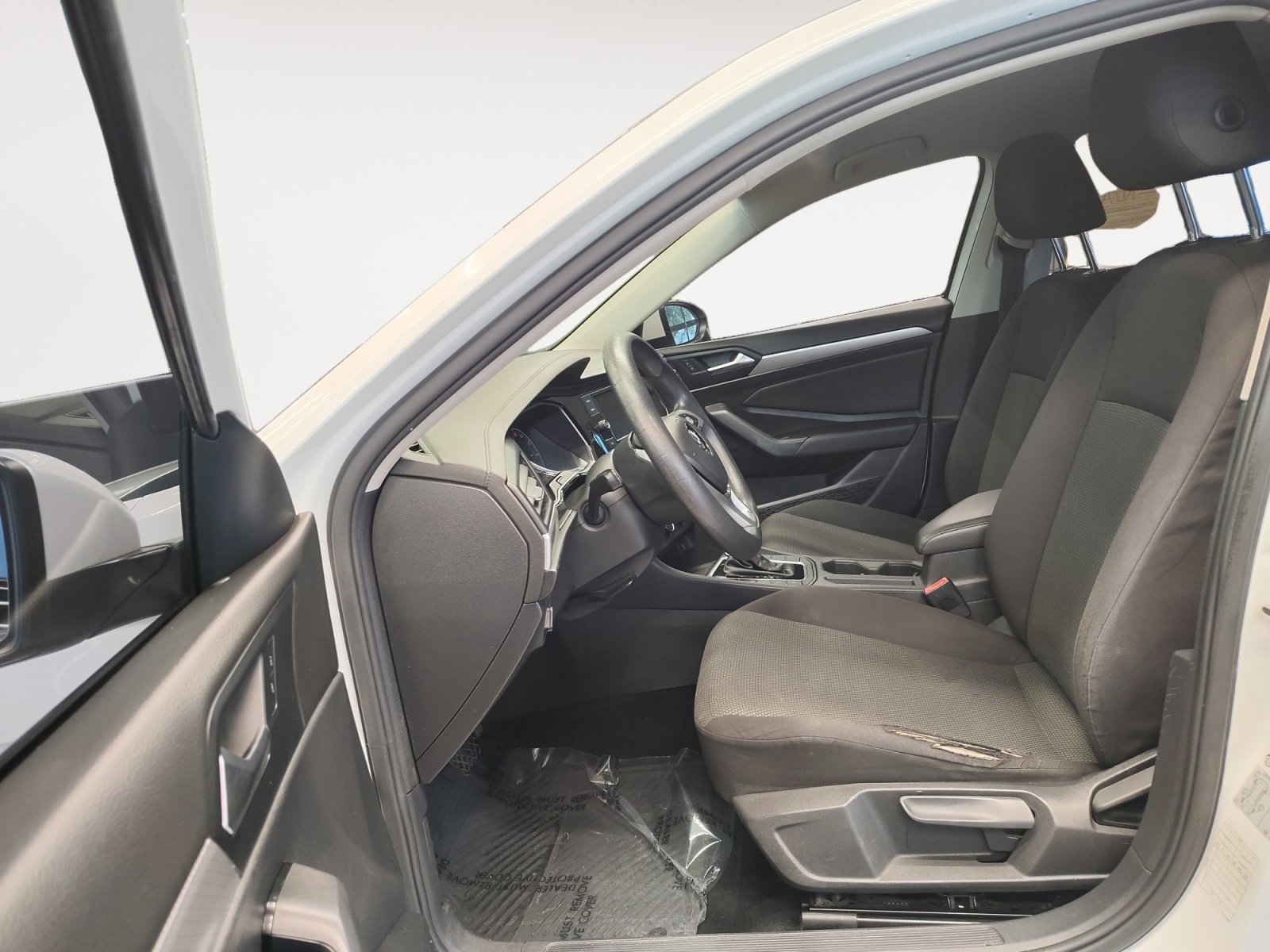 Used 2019 Volkswagen Jetta S image 21