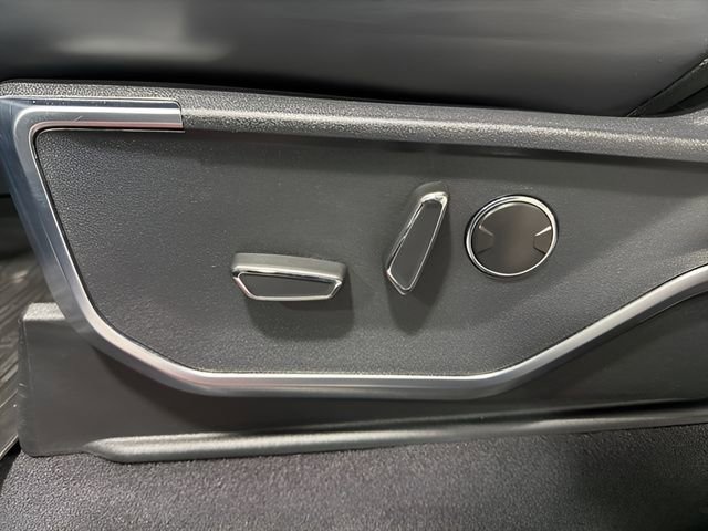 Used 2023 Ford F150 Raptor image 12