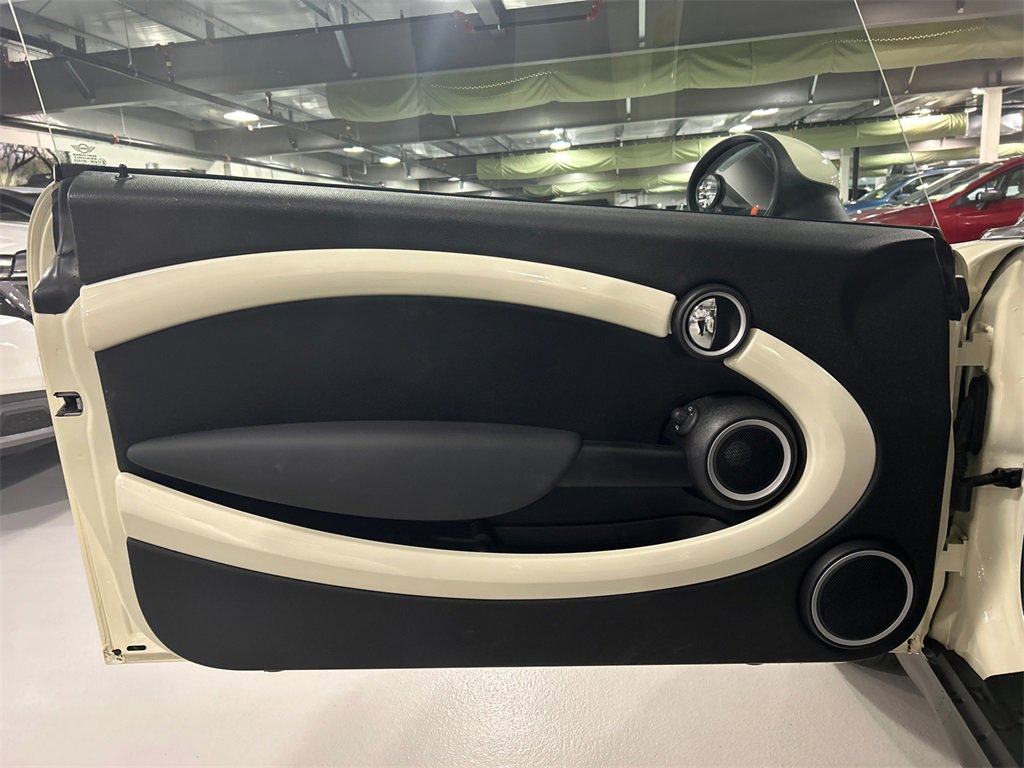 Used 2013 MINI Cooper S image 9