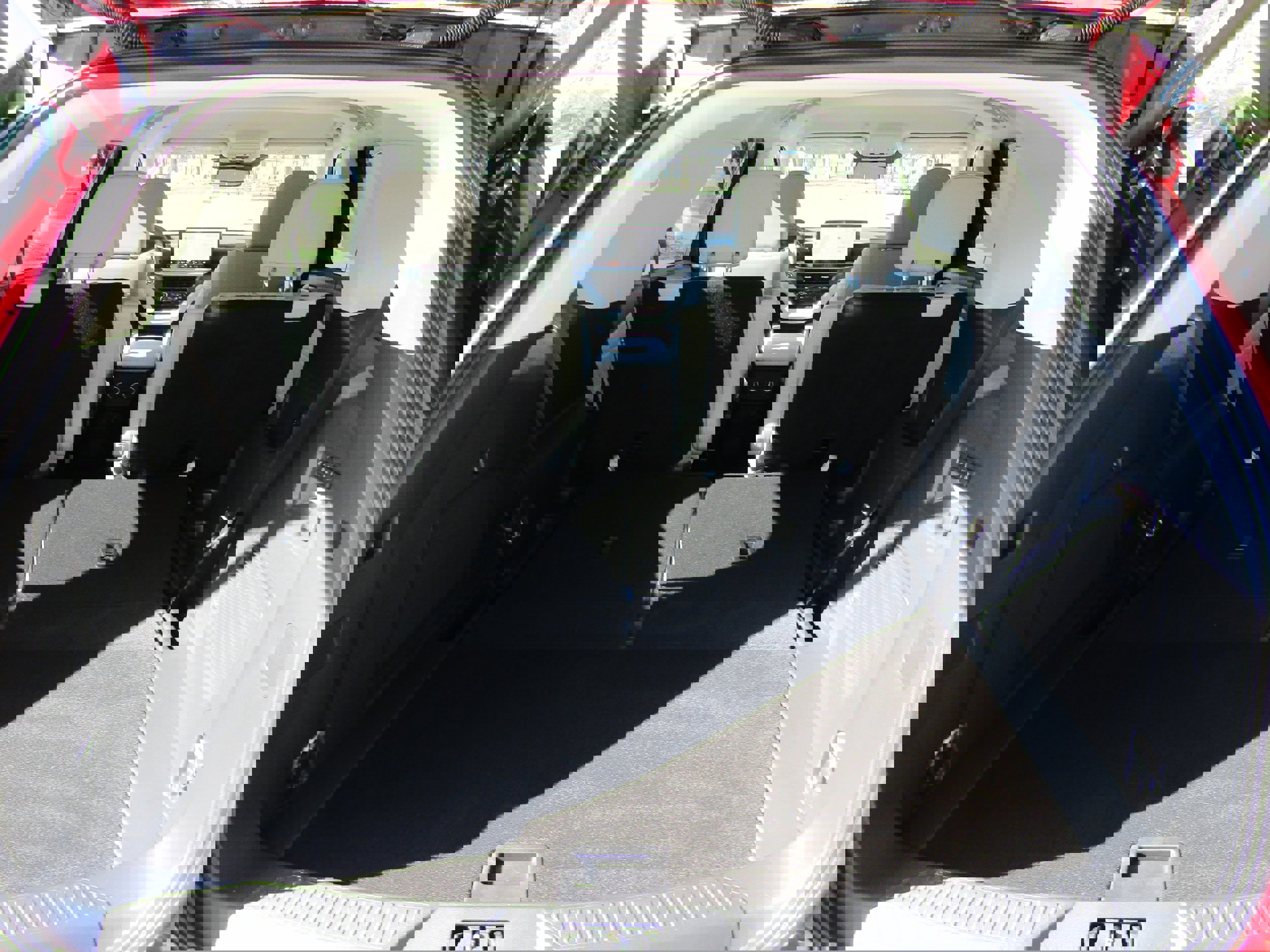 New 2026 Ford Explorer Platinum image 15