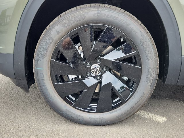 New 2026 Volkswagen Atlas Cross Sport SE AWD/4WD image 9