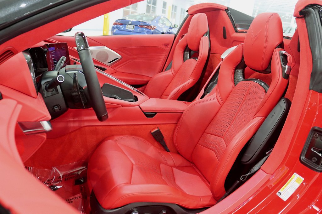 Used 2023 Chevrolet Corvette Z06 RWD image 29