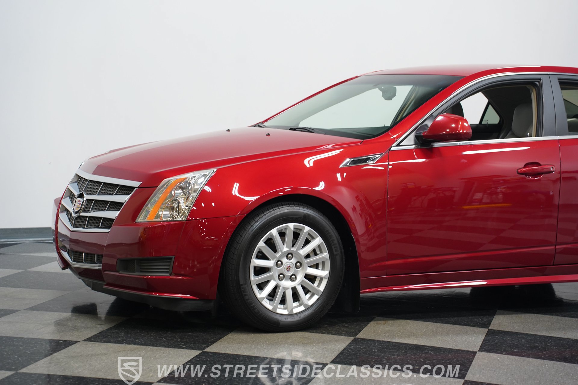 Used 2011 Cadillac CTS Sedan RWD image 19