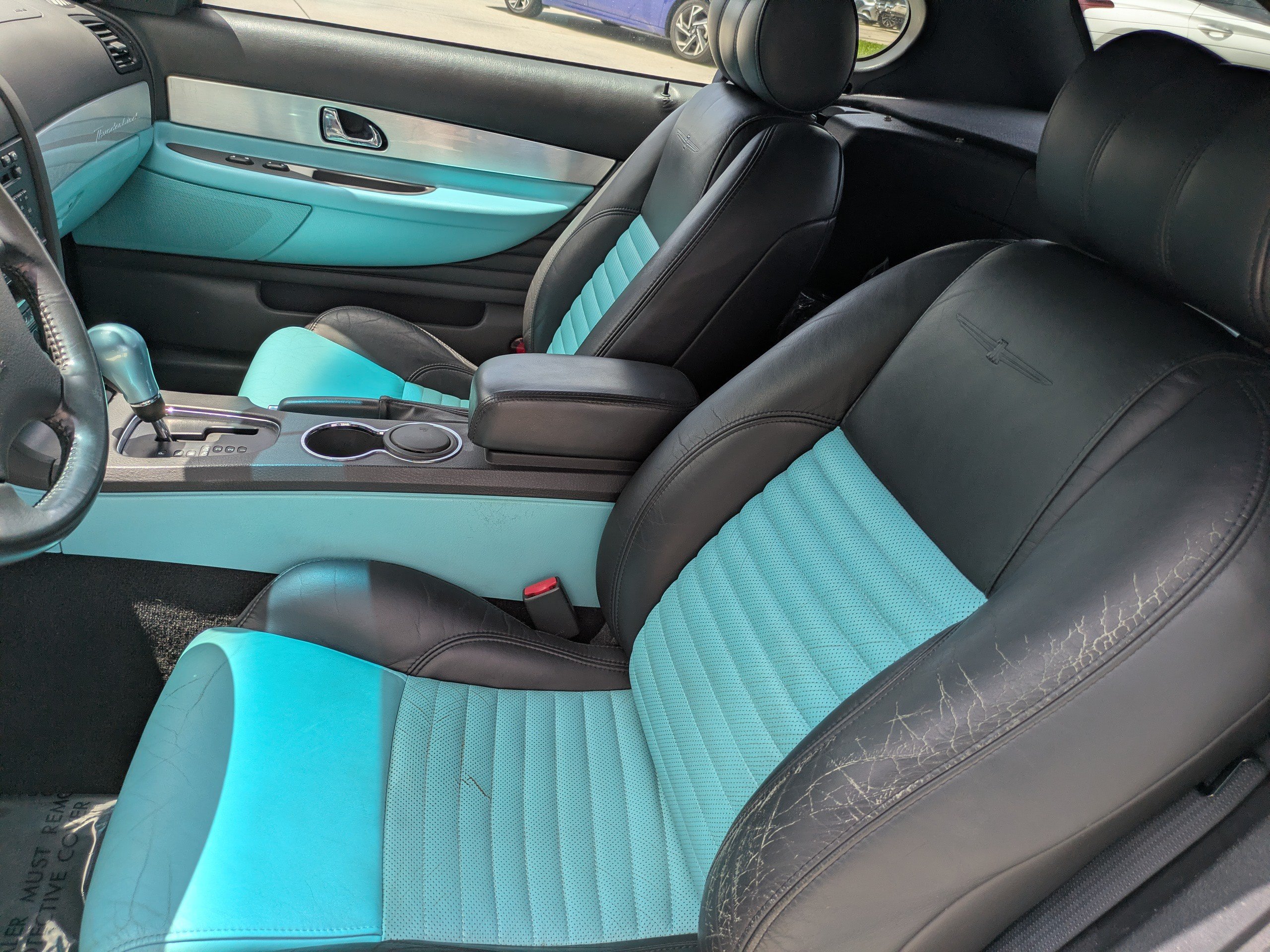 Used 2002 Ford Thunderbird RWD image 12