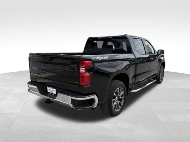 Used 2024 Chevrolet Silverado 1500 LT AWD/4WD image 2