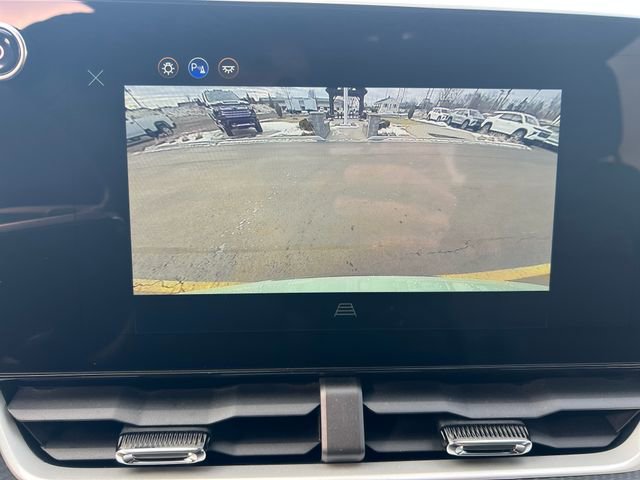 New 2026 Chevrolet Equinox LT w/ Convenience Package II image 16