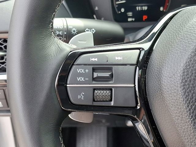 Certified 2025 Acura ADX FWD image 21