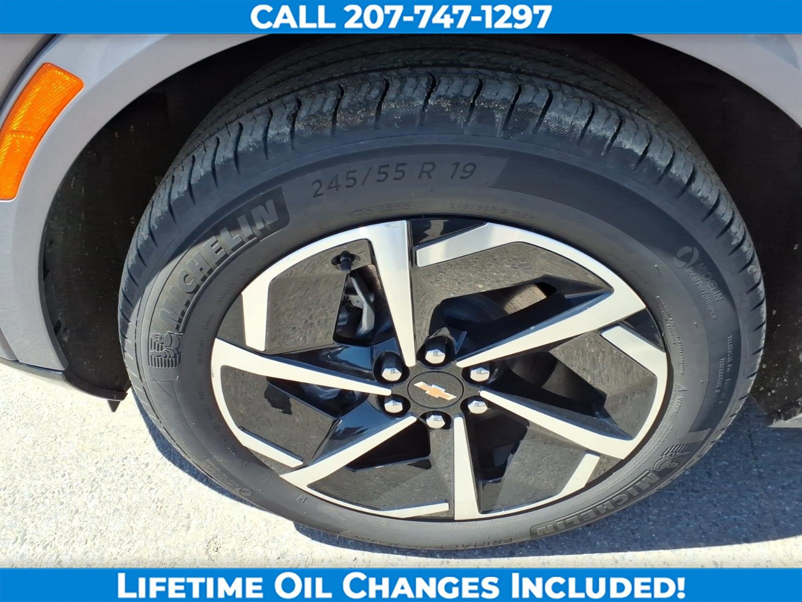 Used 2025 Chevrolet Equinox EV LT FWD image 9