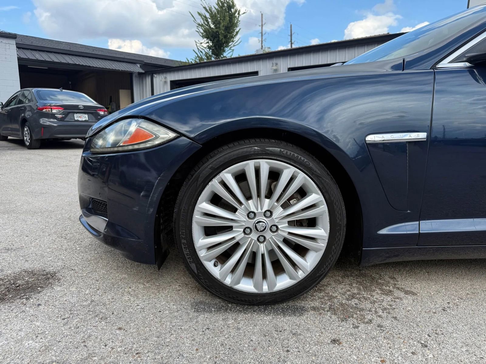 Used 2012 Jaguar XF Portfolio image 30