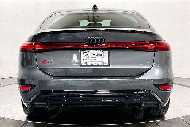 Certified 2025 Audi S6 e-tron Premium w/ Convenience Package AWD/4WD image 3