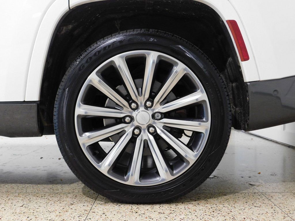 Used 2022 Jeep Grand Wagoneer Series II w/ Convenience Group III image 97