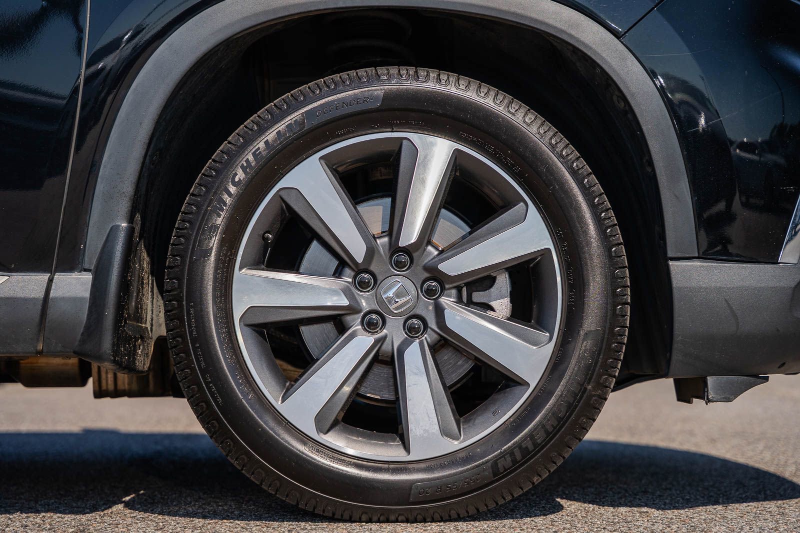 Used 2024 Honda Pilot Touring image 9