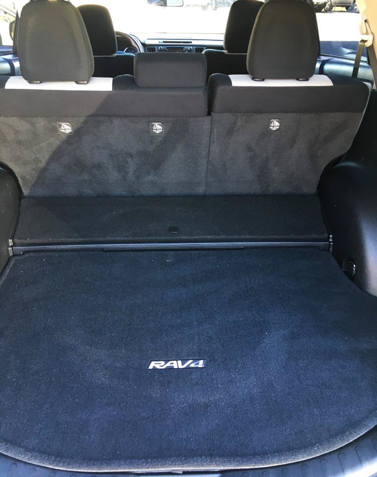 Used 2016 Toyota RAV4 XLE AWD/4WD image 27