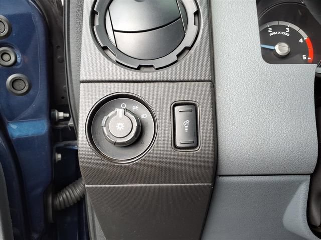 Used 2016 Ford F250 XL w/ XL Appearance Package AWD/4WD image 19