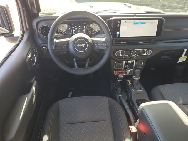 New 2025 Jeep Gladiator Mojave image 9