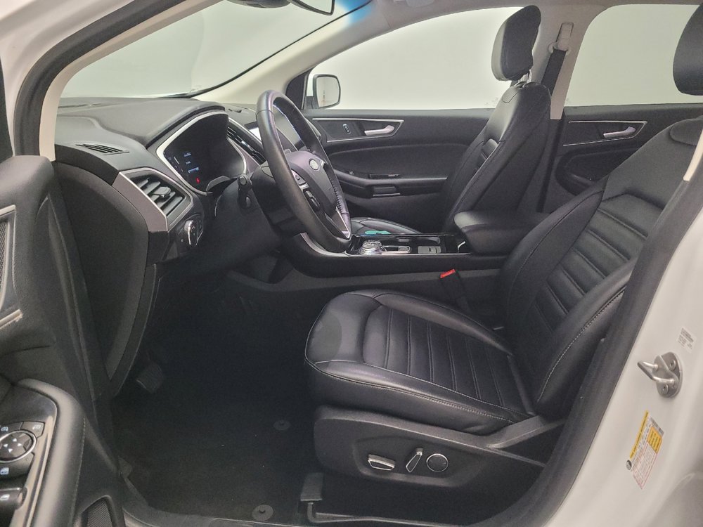 Used 2019 Ford Edge SEL w/ Equipment Group 201A FWD image 17