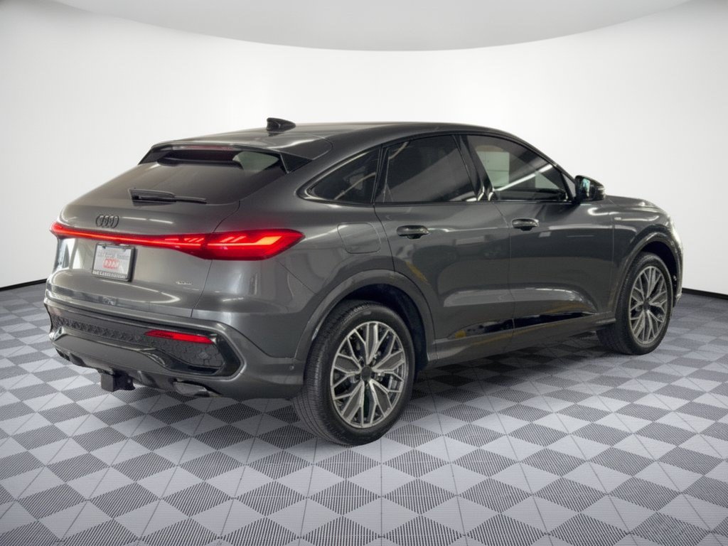 New 2026 Audi Q5 Prestige AWD/4WD image 9