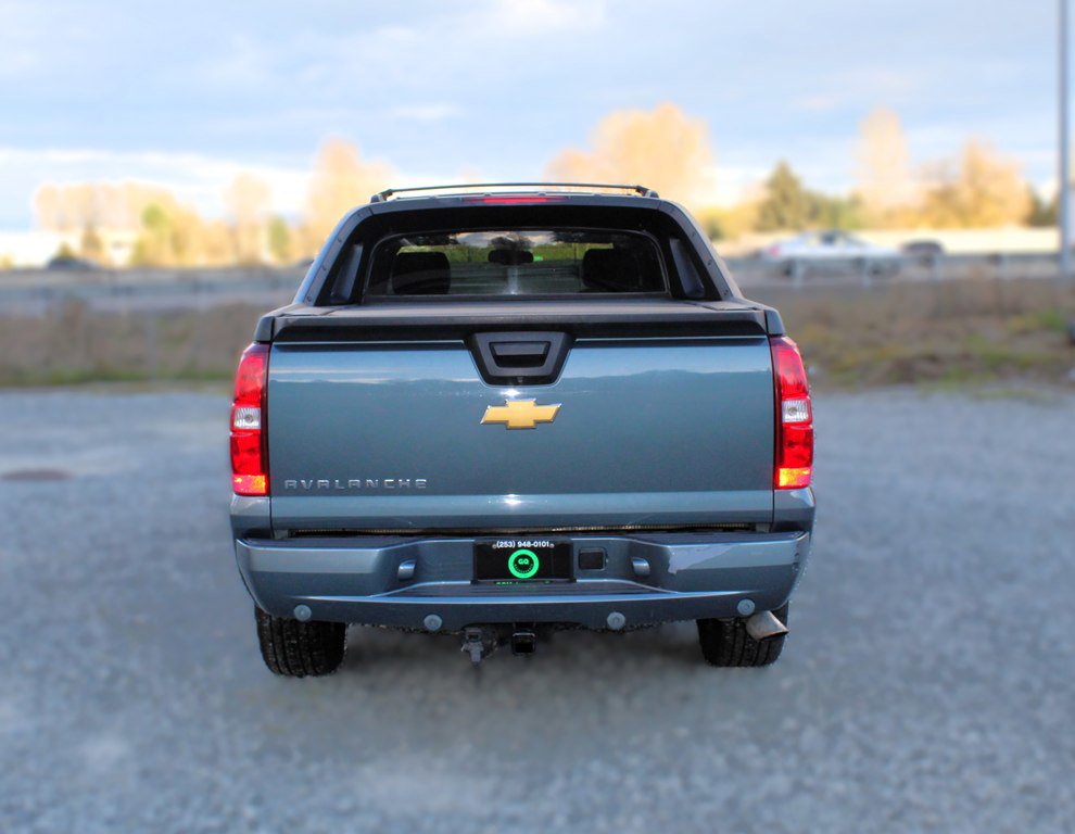 Used 2012 Chevrolet Avalanche LTZ image 6
