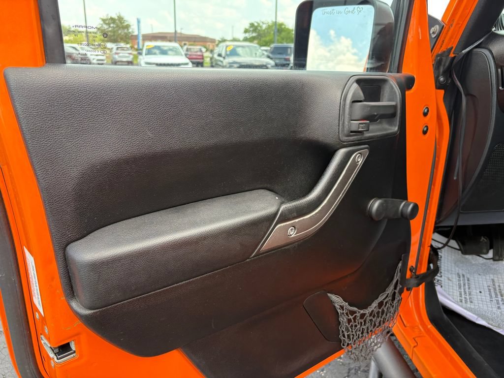 Used 2012 Jeep Wrangler Unlimited Sport w/ Connectivity Group AWD/4WD image 13