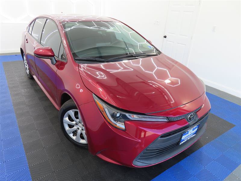 Used 2023 Toyota Corolla LE FWD image 5