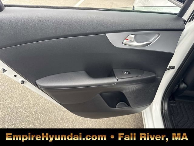 Used 2024 Kia Forte LXS image 15