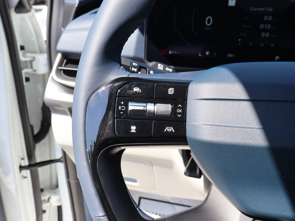 New 2027 Kia Carnival SX w/ Dark Edition Package FWD image 36