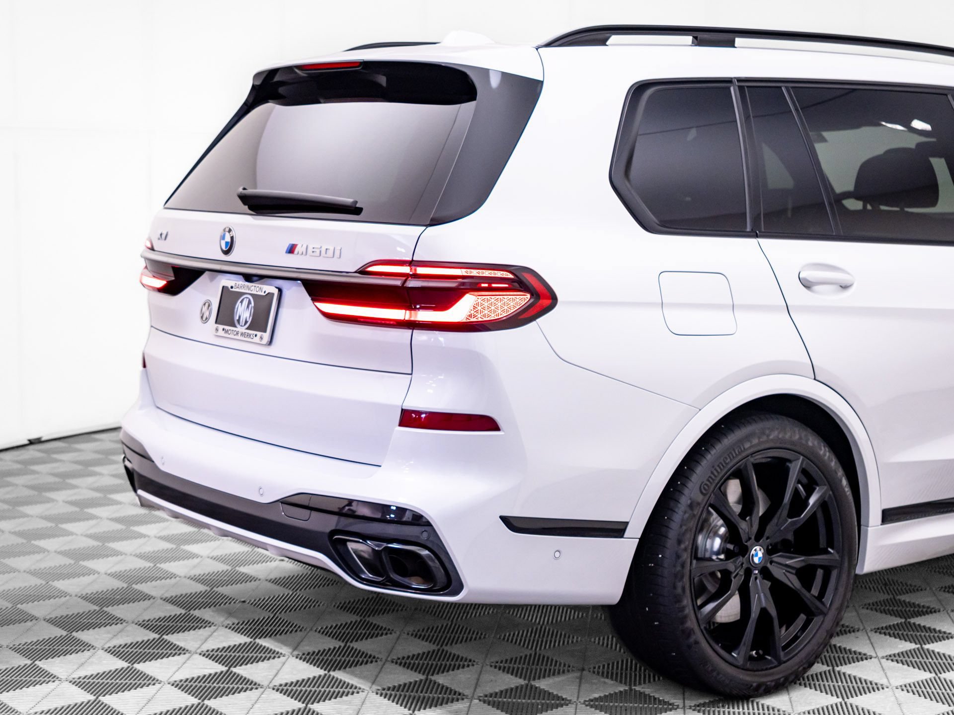 Used 2026 BMW X7 M60i AWD/4WD image 40