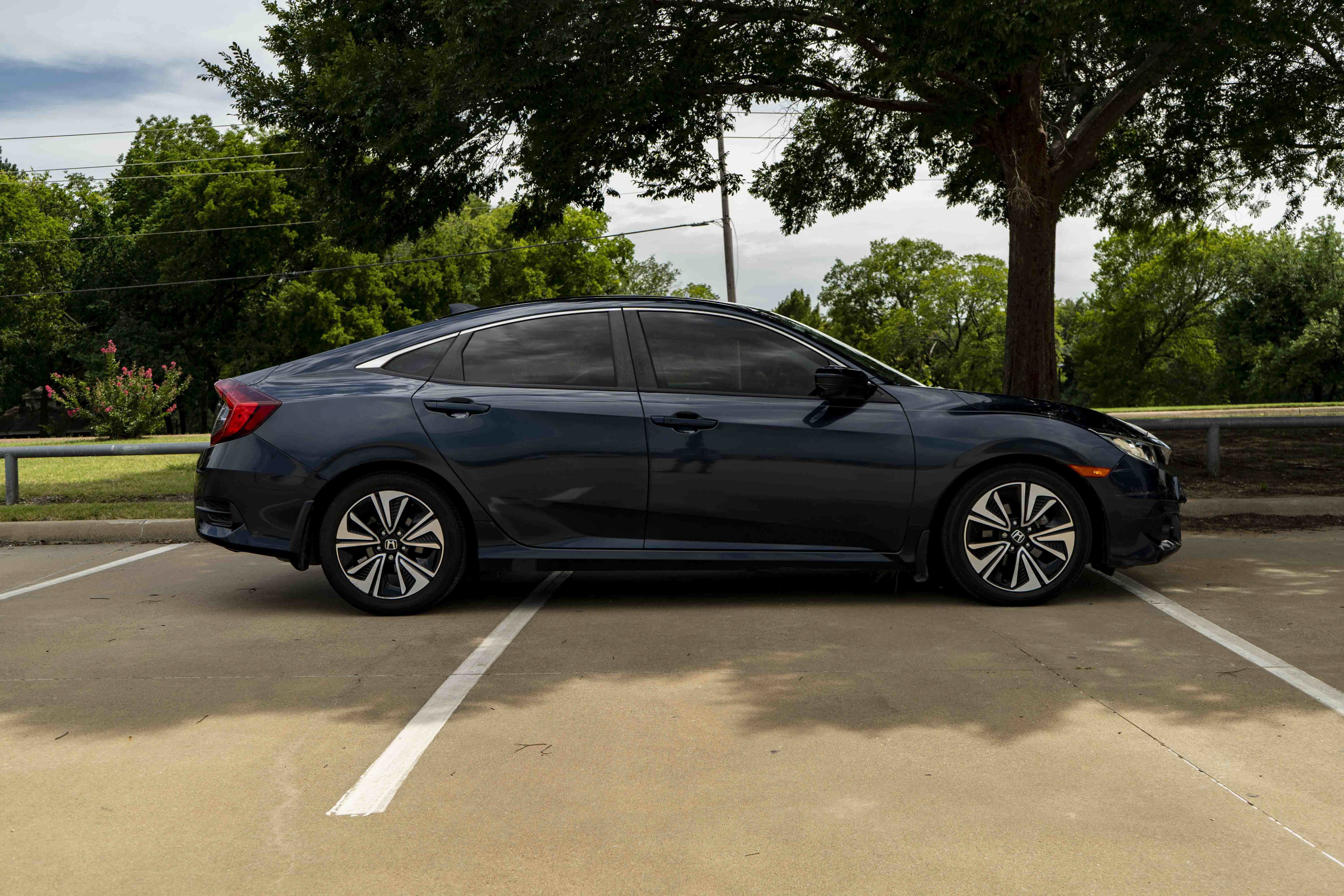 Used 2018 Honda Civic EX-T image 10