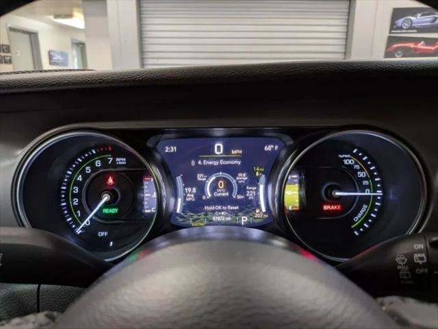 Used 2023 Jeep Wrangler Unlimited image 21