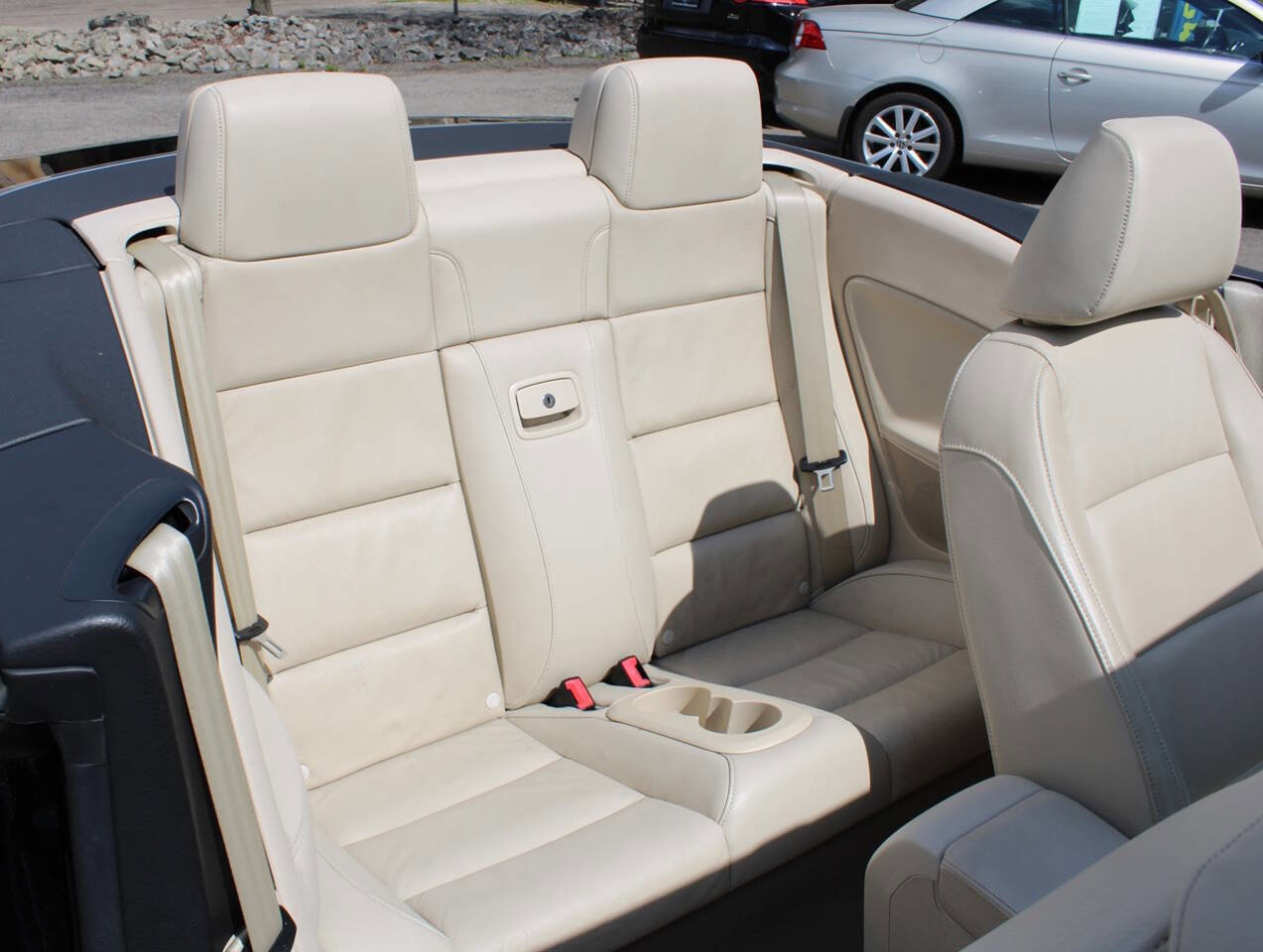 Used 2013 Volkswagen Eos Lux image 35