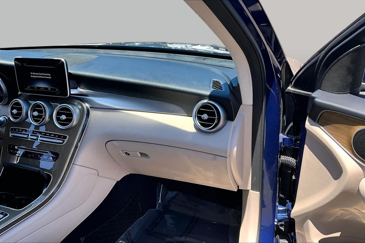 Used 2018 Mercedes-Benz GLC 300 image 18
