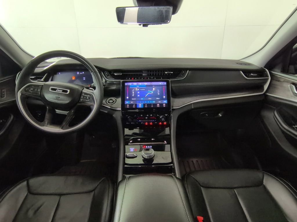 Certified 2023 Jeep Grand Cherokee L Limited w/ Luxury Tech Group II AWD/4WD image 20