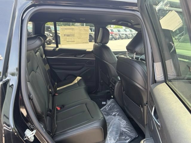 New 2026 Jeep Grand Cherokee Limited AWD/4WD image 30