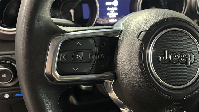 Used 2023 Jeep Wrangler Unlimited Rubicon 4xe image 23