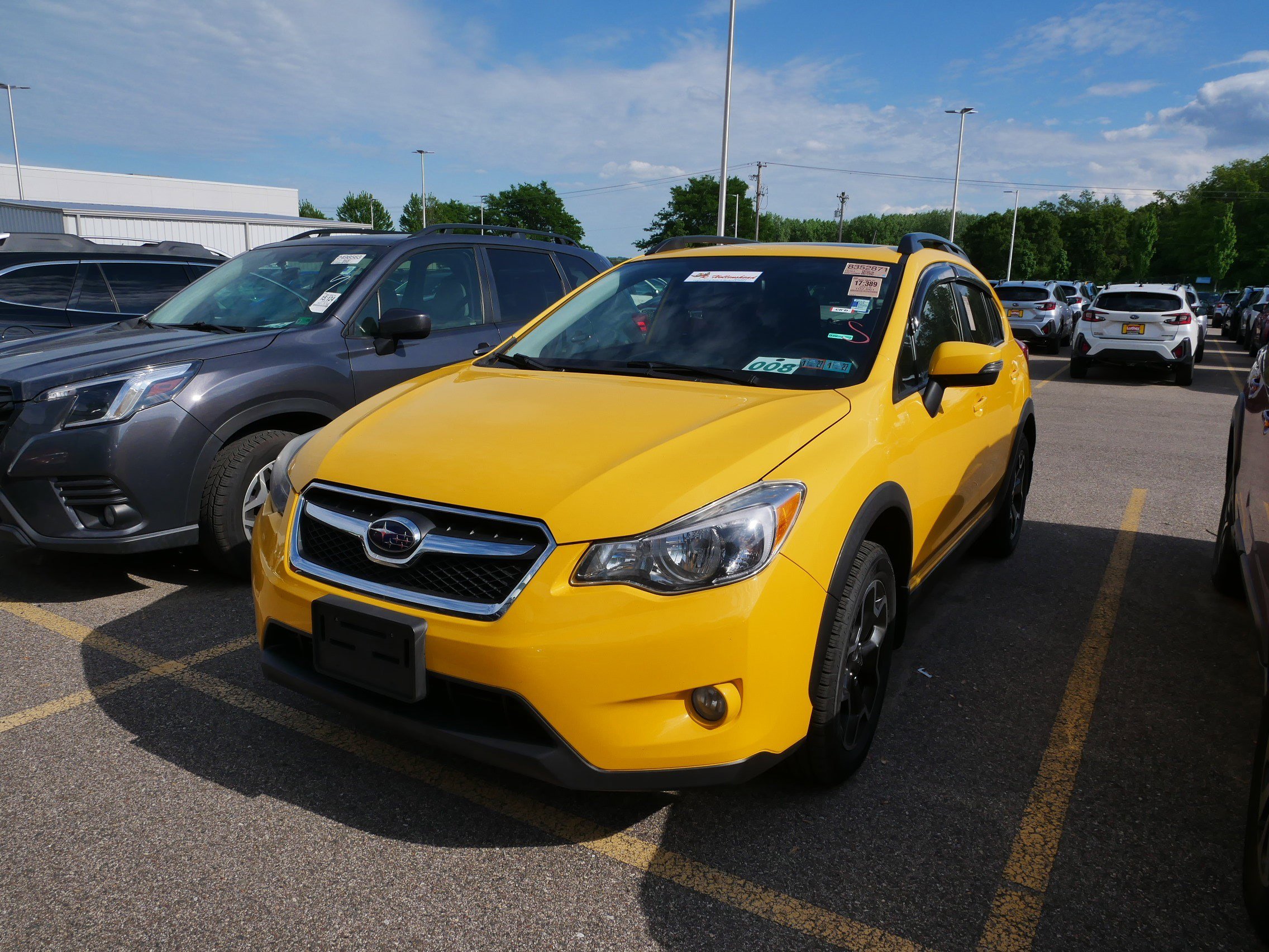 Used 2015 Subaru Crosstrek 2.0i Premium w/ Special Edition Package AWD/4WD image 2
