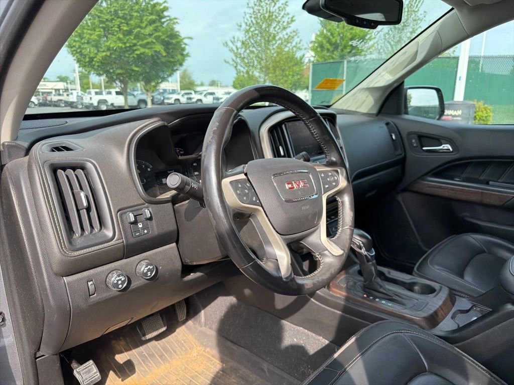 Certified 2022 GMC Canyon Denali image 11