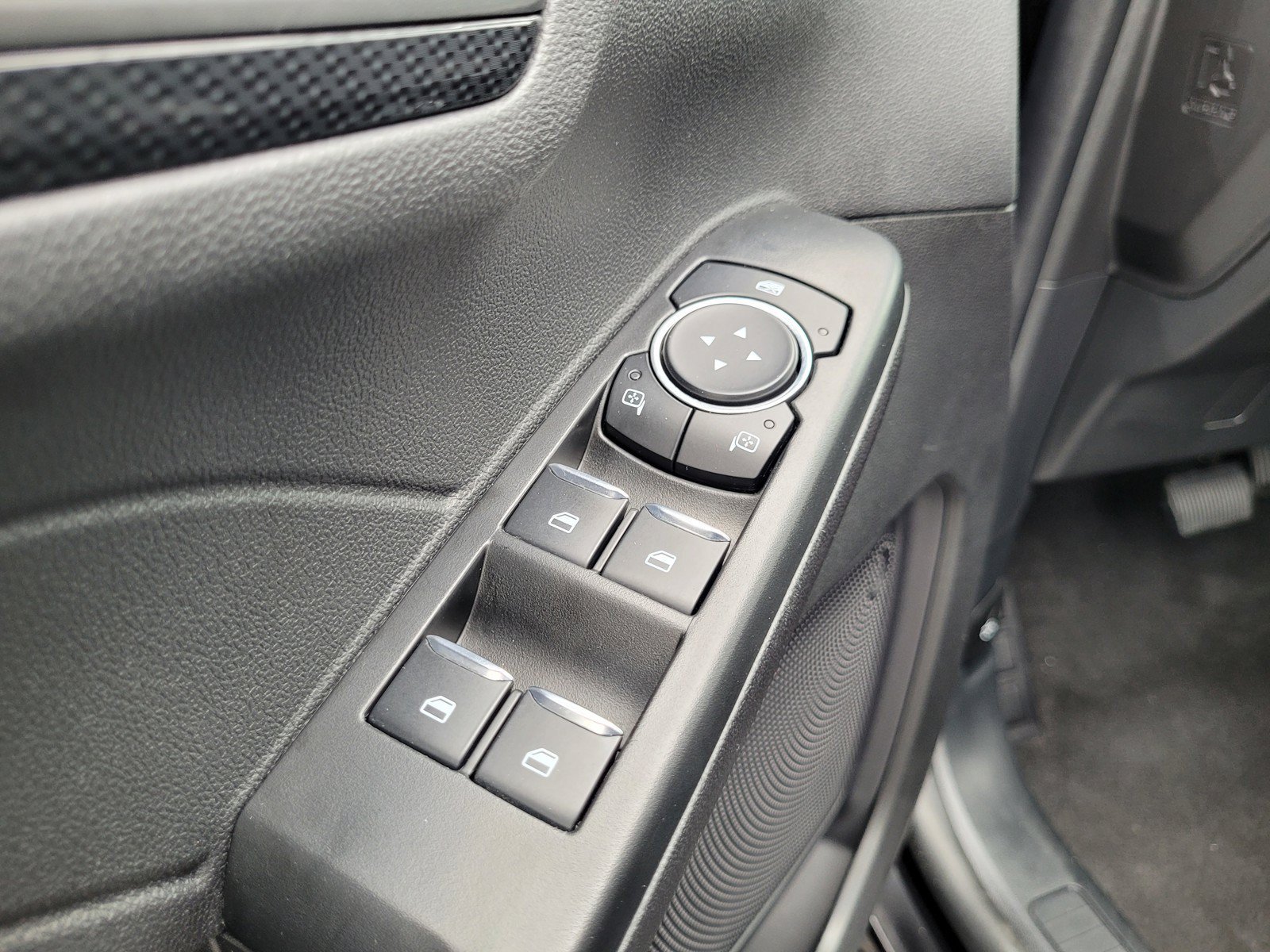 Used 2025 Ford Escape ST-Line AWD/4WD image 27