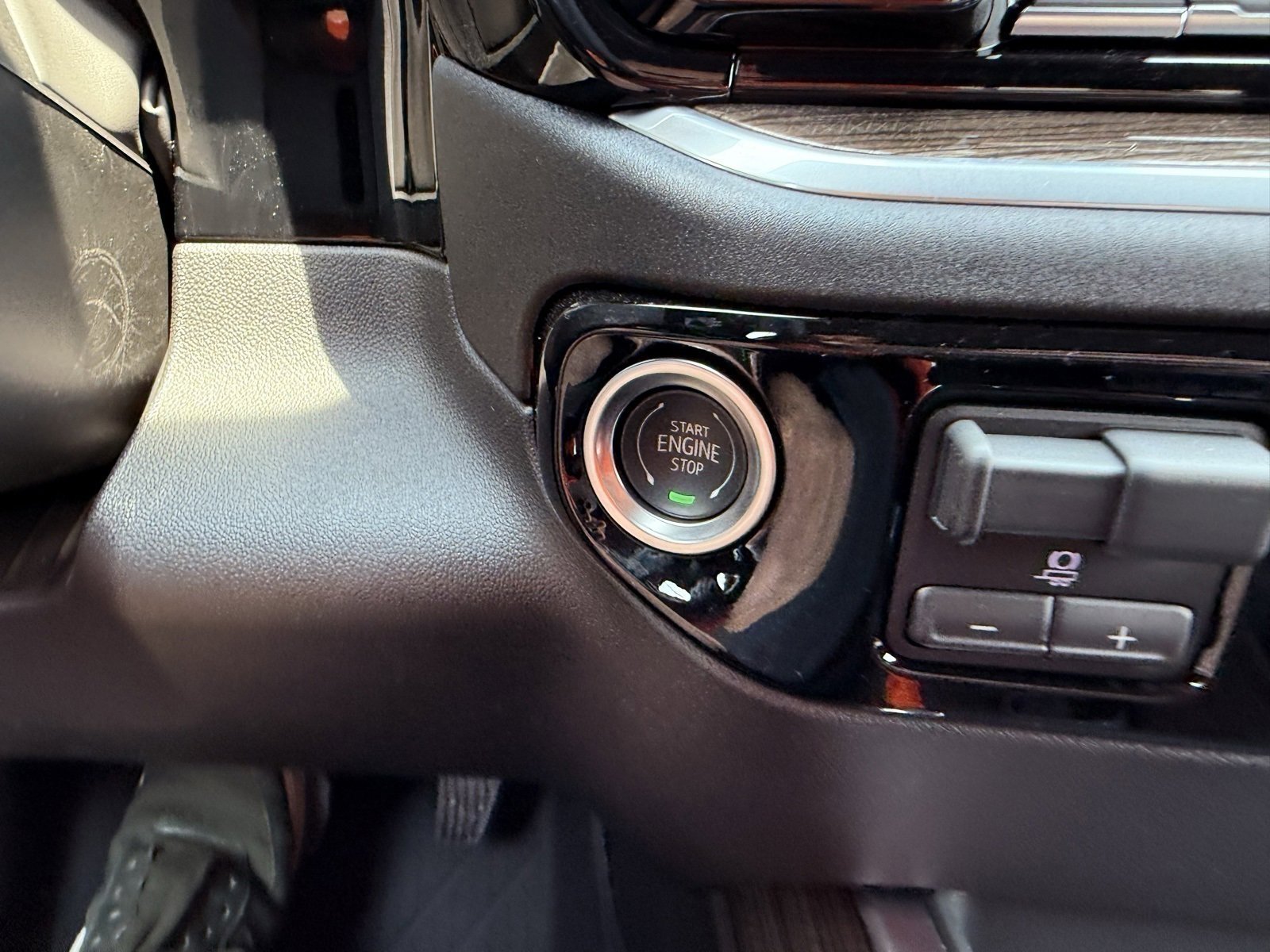 New 2025 Chevrolet Silverado 1500 RST w/ Convenience Package II image 26