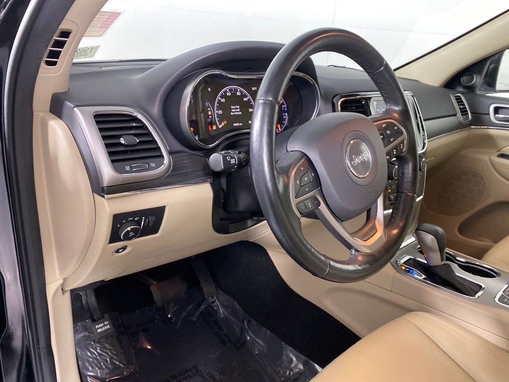 Used 2021 Jeep Grand Cherokee Limited w/ Trailer Tow Group IV image 11