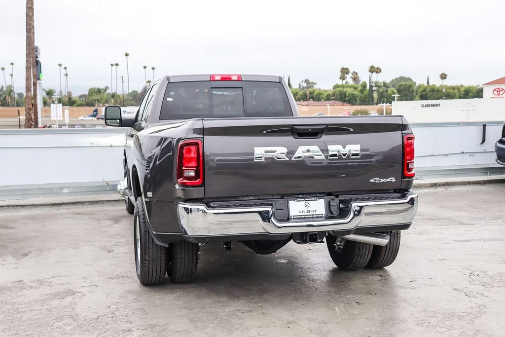 New 2026 RAM 3500 Tradesman AWD/4WD image 7