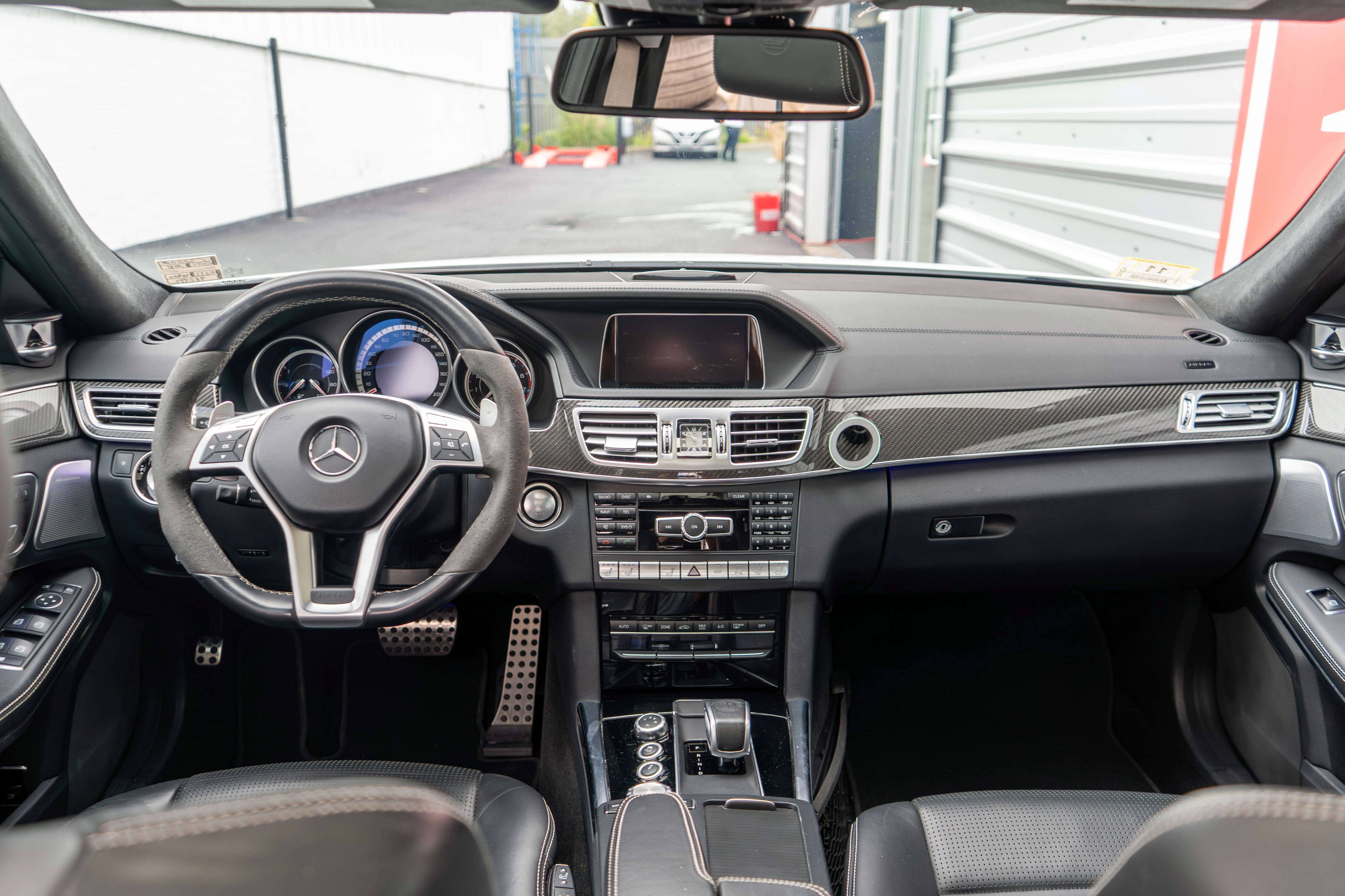 Used 2014 Mercedes-Benz E 63 AMG S-Model image 27