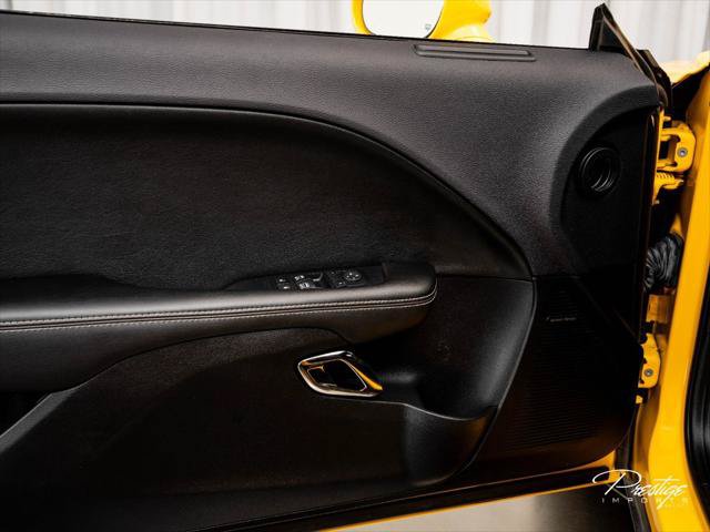 Used 2017 Dodge Challenger SRT Hellcat RWD image 22