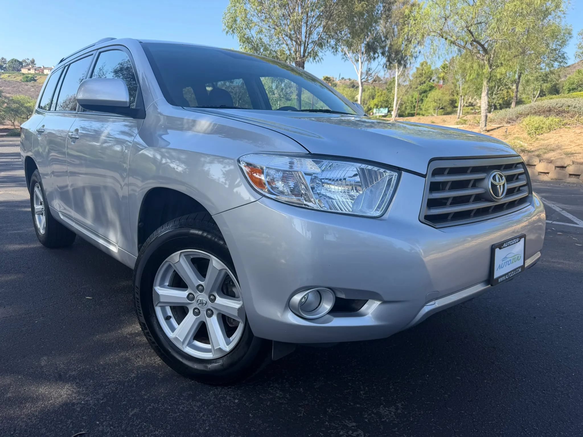 Used 2010 Toyota Highlander SE AWD/4WD image 7