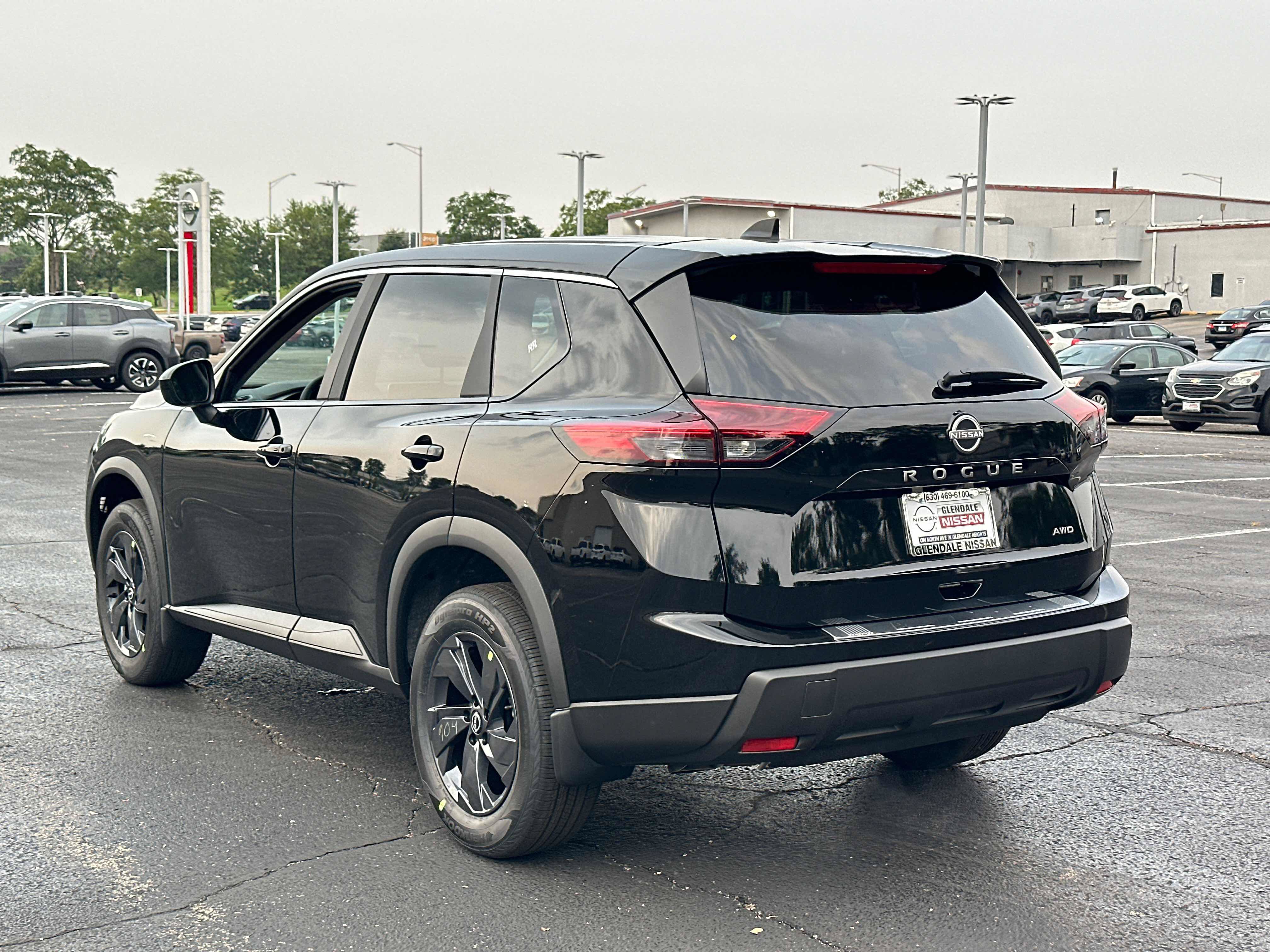 New 2026 Nissan Rogue SV w/ Cold Weather Package AWD/4WD image 6