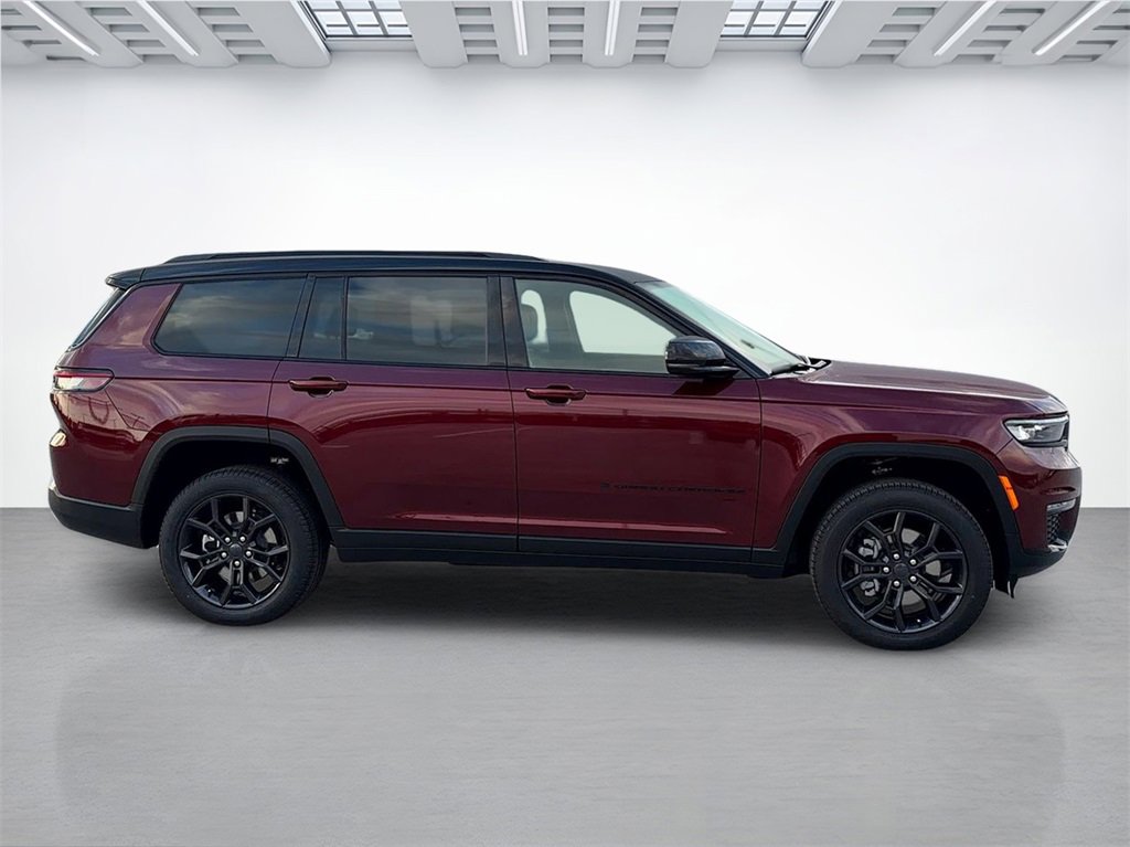 New 2025 Jeep Grand Cherokee L Limited image 2