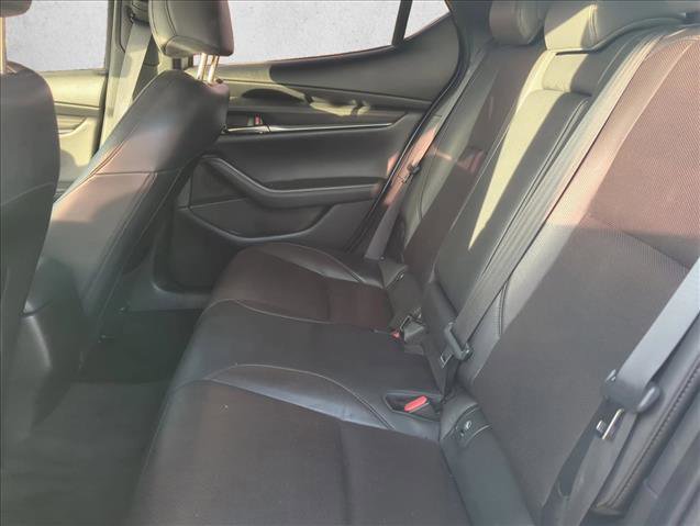 Used 2023 MAZDA MAZDA3 s image 23
